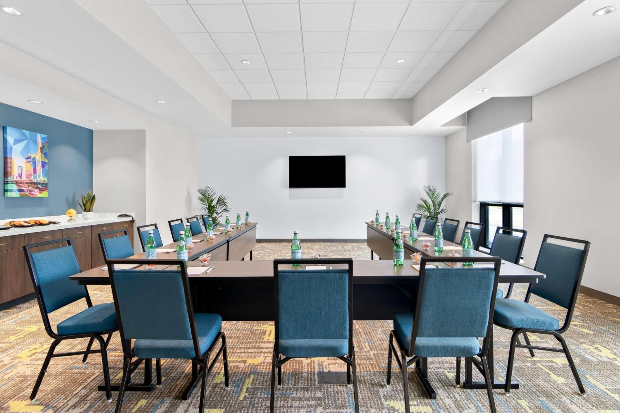 Hampton Inn & Suites Chicago Medical District Uic Dış mekan fotoğraf