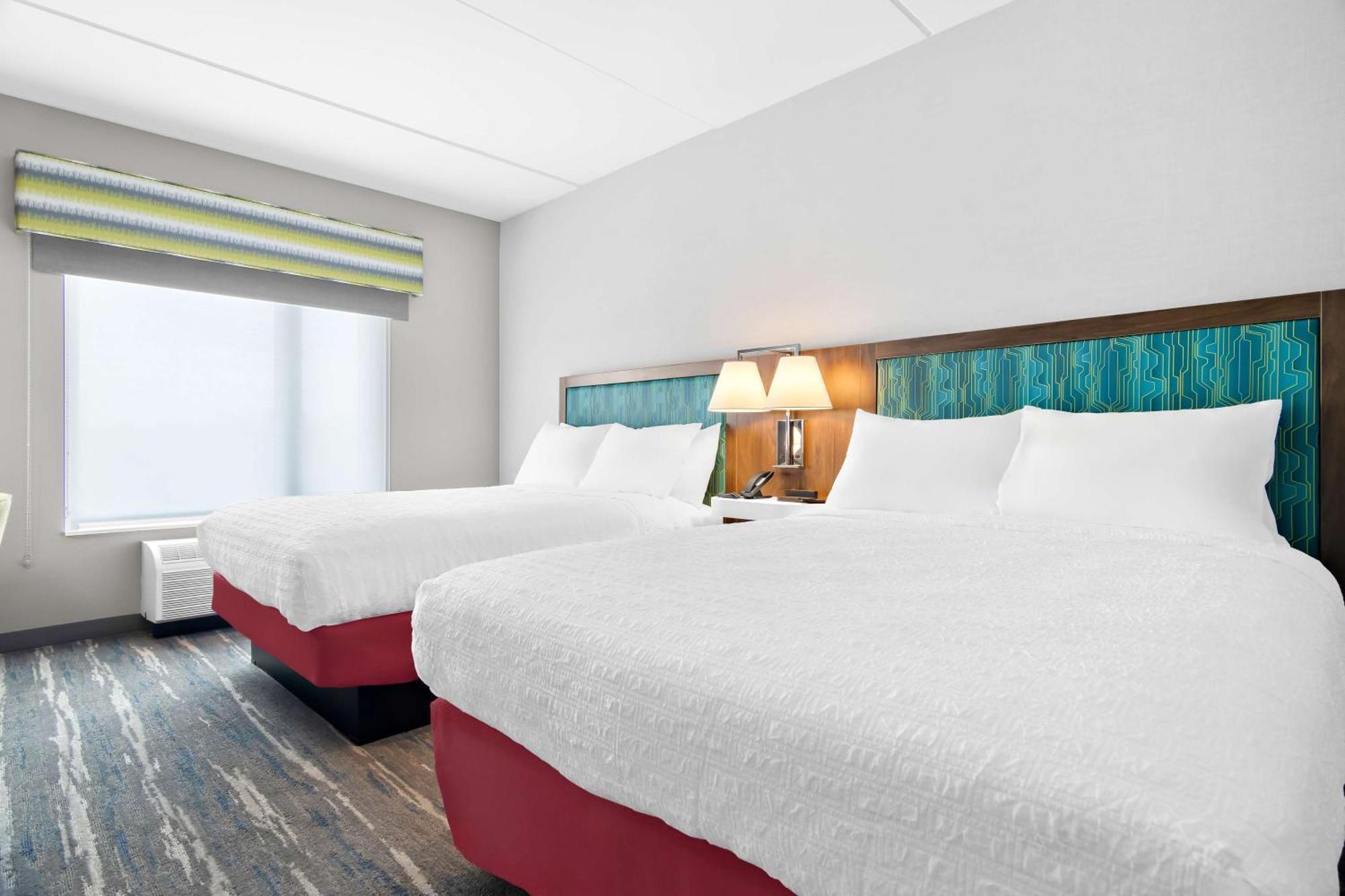 Hampton Inn & Suites Chicago Medical District Uic Dış mekan fotoğraf
